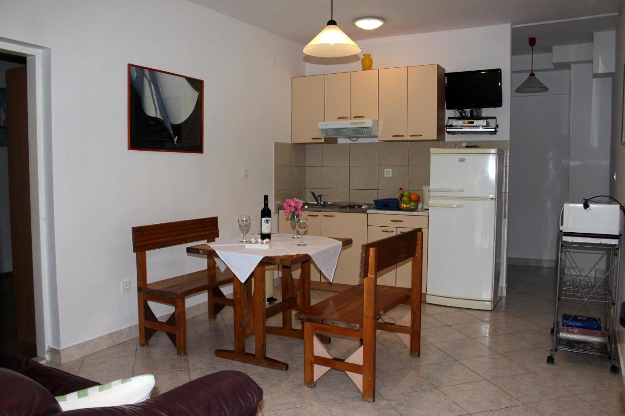 Zorana Apartman Mimice Kültér fotó